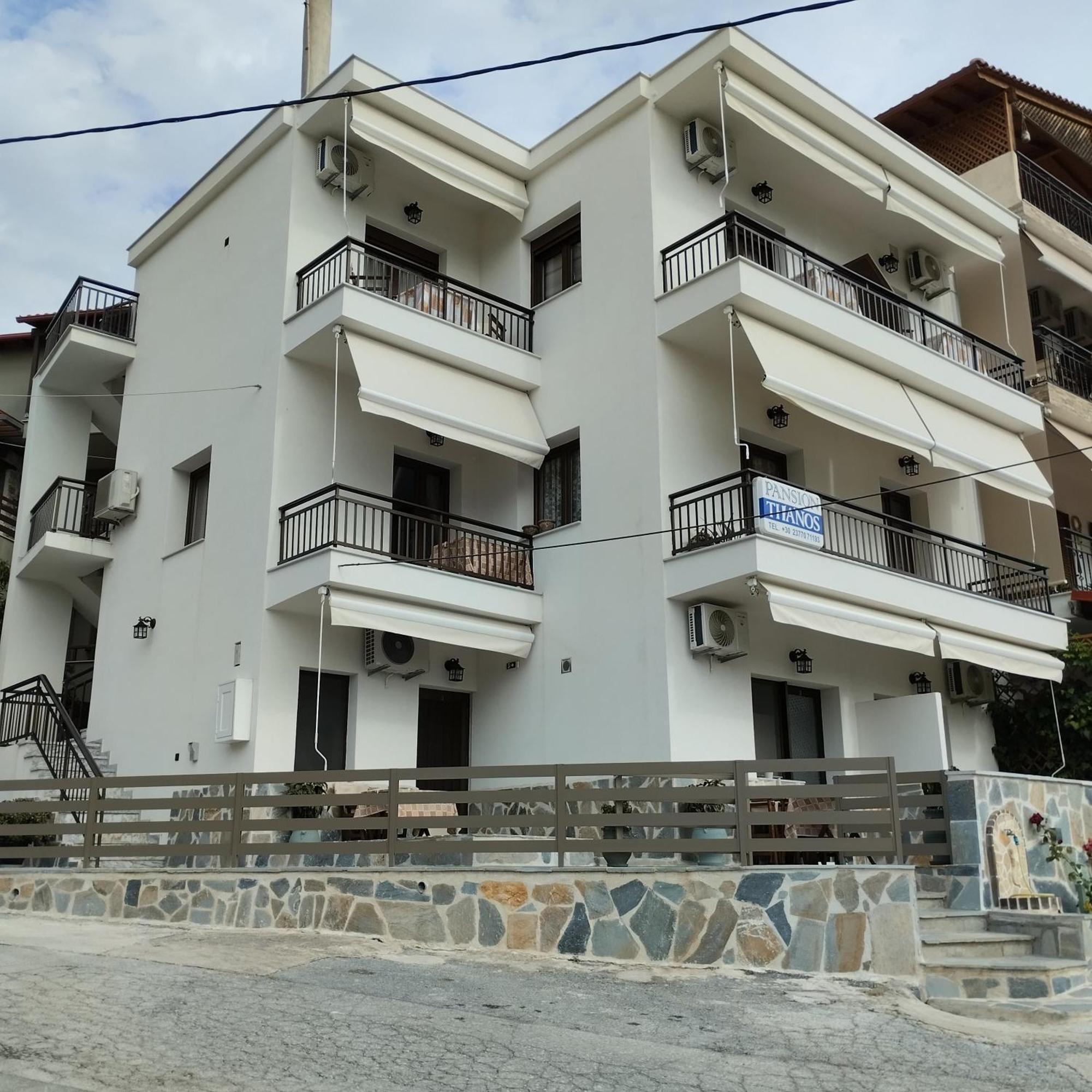 Pansion Thanos Ouranoupoli Esterno foto