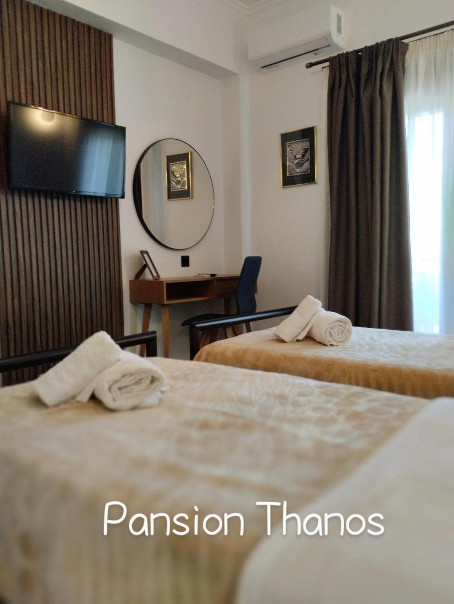 Pansion Thanos Ouranoupoli Esterno foto